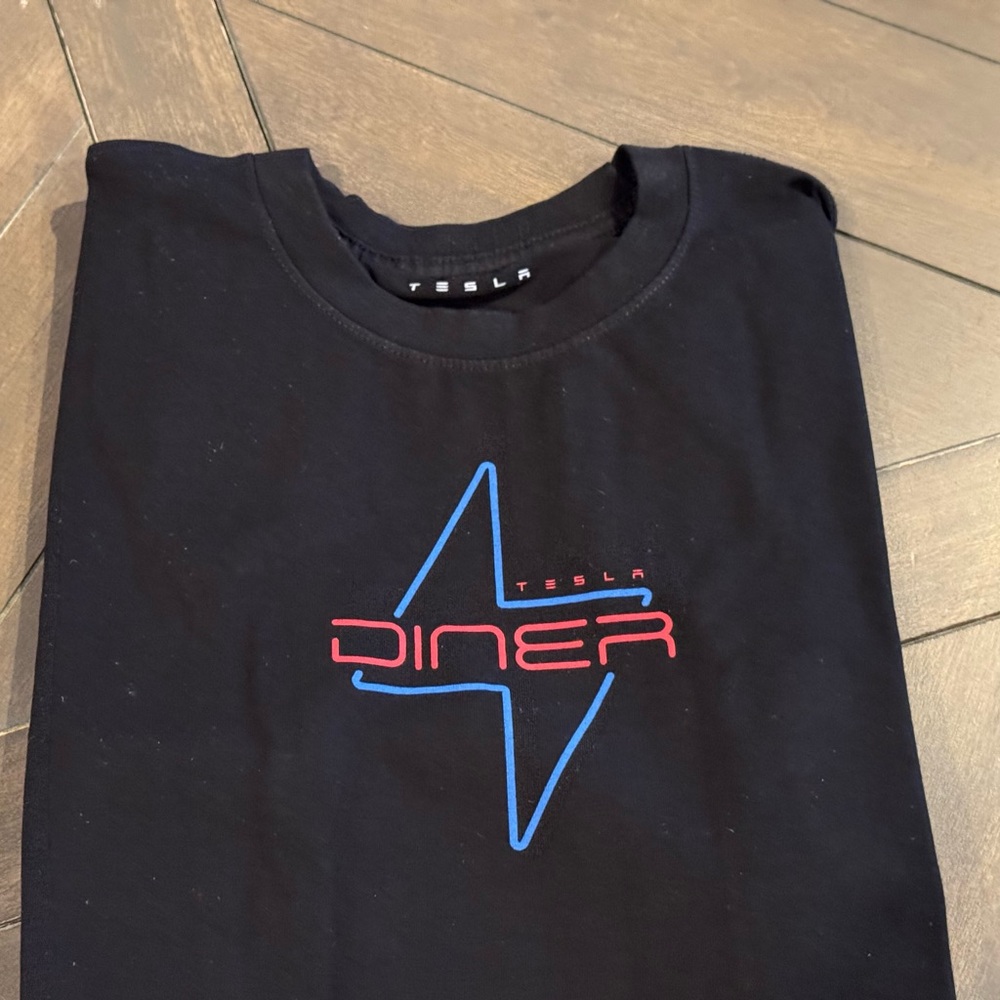 Tesla Diner Exclusive Kids Tee, 8T (Black)